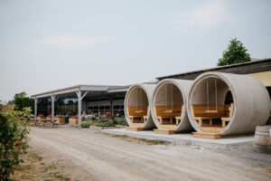 Huff Estates dining pod - pipe dream experience